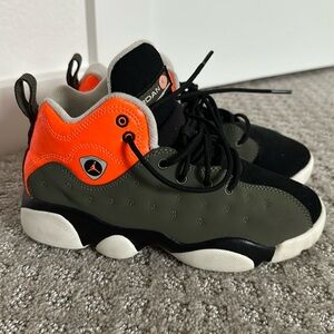 Jordan Little Kid's Jumpman Team II Twilight Marsh/Total Orange (AQ2797 300) 2Y